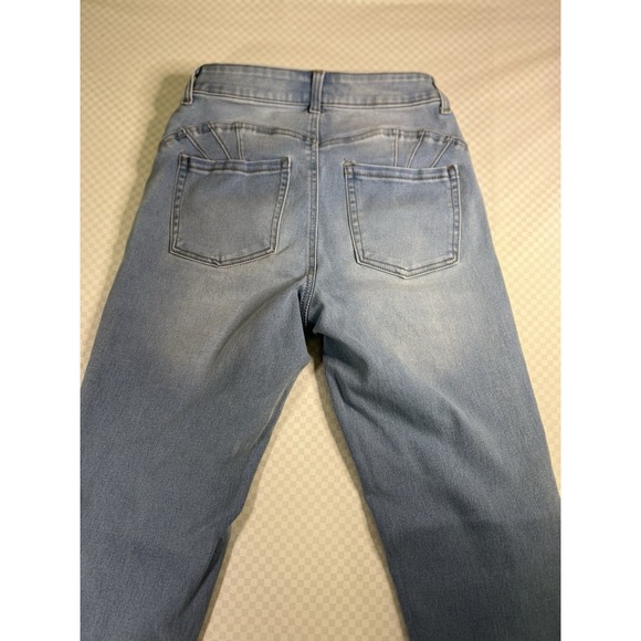 Fashion Nova Jeans Womens 5- 24" Skinny Light Wash Denim Blue Casual Pants - Picture 4 of 11